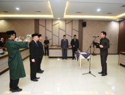 Bupati Lucky Hakim Lantik dan Ambil Sumpah 39 Pejabat, Perkuat Birokrasi Berbasis Manajemen Talenta