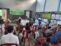TMMD ke-125 Gelar Penyuluhan Pengolahan Sampah dan Penyerahan Tempat Sampah di Desa Sindangjawa