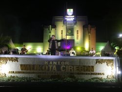 Malam Puncak Hari Jadi Cirebon ke-598 Cakra Khan Buat Terpesona Ribuan Mata Penonton
