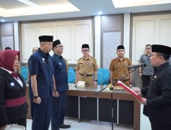Bupati Kuningan Kukuhkan Dewan Pengawas LPPL: Dorong Profesionalisme dan Transformasi Digital