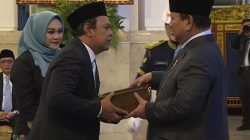 Presiden Prabowo Anugerahi KH Abdullah Abbas Bintang Mahaputra Utama