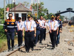 KAI Daop 3 Cirebon: Mohon Maaf dan Terima Kasih atas Kesabaran Pelanggan Saat KA Argo Bromo Anggrek Anjlok