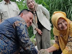Atasi Pencemaran Limbah Ternak, Rokhmat Ardiyan Bangun IPAL Biogas di Cisantana dan Cipari
