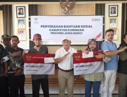 Ribuan Warga Kuningan Terima KKS PKH dan BPNT: Ada Temuan Penyalahgunaan untuk Judi Online!