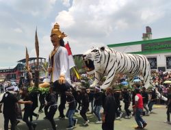 Semarak Karnaval Budaya: Kuningan Tandang Makalangan di Hari Jadi ke-527