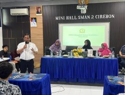 Ratnawati dan Hero Beri Pendidikan Demokrasi dan Politik Ke Pemilih Pemula
