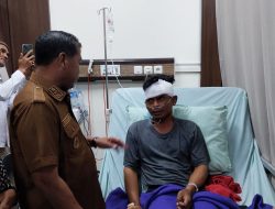 Bupati Majalengka Jenguk Korban Laka di Wado