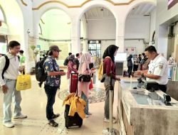 Jelang Libur Nataru 2026, Daop 3 Cirebon Mulai Buka Penjualan Tiket Kereta