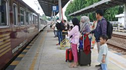 Libur Nataru, KAI Daop 3 Cirebon Berikan Diskon Tiket 30 Persen Untuk KA Ekonomi Non-Subsidi