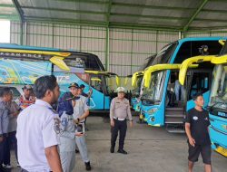 Rampcheck Natal-Tahun Baru Kuningan: 100 Persen Awak Bus Bebas Narkoba, Kendaraan Layak Operasi