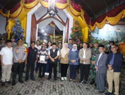 Bupati Kuningan Bareng Forkopimda Monitoring Ibadah Malam Natal: Kuningan Rumah Besar Bagi Semua’