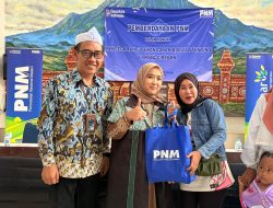 Pemberian Paket Gizi, Ikhtiar Nyata Pemkot Cirebon dalam Upaya Menekan Angka Stunting