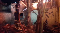 Korsleting Diduga Sebabkan Kebakaran Gudang Plastik Di Ciawigebang, Rugi Rp 540 Juta