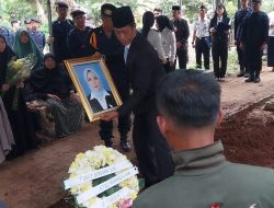 Lapas Kuningan Laksanakan Upacara Pemakaman Kedinasan untuk Almarhumah R. Tarbiati