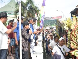 Desa Maleber Jadi Contoh! Khitanan Massal Dibuka Bupati, Diiringi Arak-Arakan Kekinian