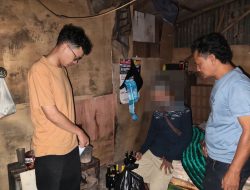 Warung Miras Digerebek, Polisi Amankan Puluhan Botol di Cirebon