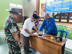 Penuh Kejutan! Danramil Ciniru Sambangi Kantor Desa, Berikan Ucapan Ultah ke Tiga Kades