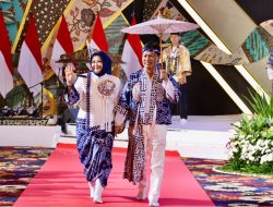 Kota Cirebon Raih Juara Terunik di Fashion Show Pekan Kerajinan Jawa Barat 2026