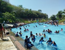 Libur Panjang Sekolah, Wisata Woodland Cilimus Dipadati Ribuan Pengunjung