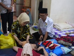 LKKS dan BAZNAS Kuningan Turun Langsung Beri Bantuan ke Warga Kurang Mampu