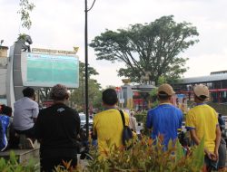 Semangat Tak Pernah Padam: Kebersamaan Warga Kuningan Dukung Tim Kebanggaan Daerah