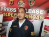 Diduga Masalah Keluarga, SR Bacok Mertua dan Kerabat di Cigandamekar