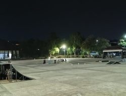 Penerangan Ditambah, Ruang Publik Stadion Kuningan Makin Nyaman Digunakan Hingga Malam