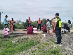 KAI Daop 3 Cirebon Imbau Masyarakat Tidak Beraktivitas di Jalur Kereta Api Selama Libur Sekolah