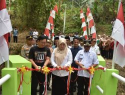 CSR Yayasan Harmoni Nusa 1011, Jembatan Merdeka di Desa Pamulihan Diresmikan
