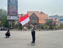 Lalu Lintas Dihentikan Saat Detik-Detik Proklamasi