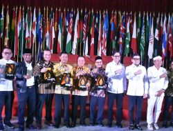 Atas Dukungan Penguatan LPM, Bupati Dian Dianugerahi Penghargaan dari DPP LPM RI