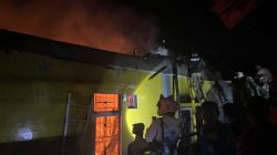 Api Melalap Rumah dan Usaha Fotokopi Lansia di Pancalang, Kerugian Ditaksir Ratusan Juta Rupiah