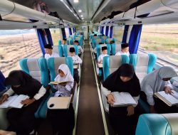 KAI Daop 3 Cirebon Gelar Ngaji di Atas Kereta Bersama Anak Yatim Tahfidz