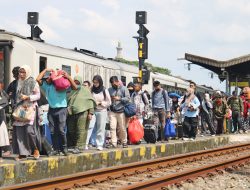 Semarak HUT ke-81 RI, KAI Hadirkan Promo Spesial Diskon 17% Tiket Kereta Api