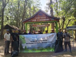 PT Talenta Abadi Indonesia: Sapu Gunung di Ciremai, Jaga Kebugaran dan Kebersihan Alam