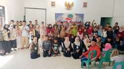 Semarak Maulid Nabi, Sobat Baksos 9700 Tebar Kebaikan di Desa Karamatmulya