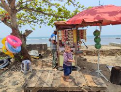Omzet Pedagang di Anyer Menurun Drastis, Akibat Dari Aktivitas Gunung Anak Krakatau